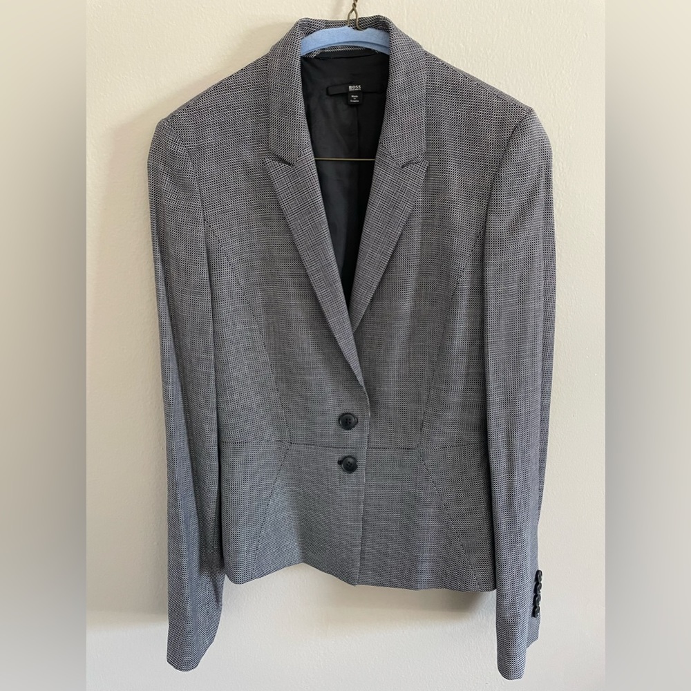 Fantastic BOSS blazer
